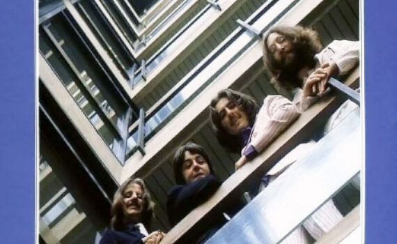 The Beatles 1967-1970 (Blue Album) cover